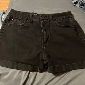 Shorts at a medium length with a 4inch seam